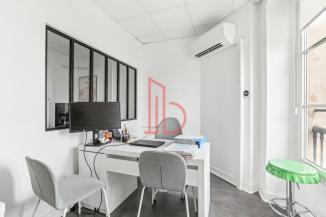À louer Bureaux - Bordeaux 33000 - 441m²