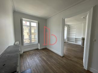 À louer Bureaux - Bordeaux 33000 - 200m²