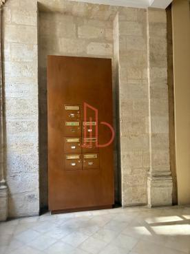 À louer Bureaux - Bordeaux 33000 - 52m²