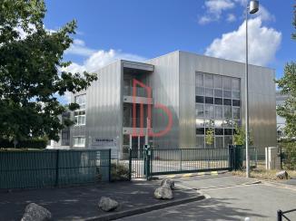 À louer Bureaux - Bordeaux 33300 - 1090m²