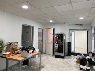 À louer Bureaux - Bordeaux 33000 - 321m²
