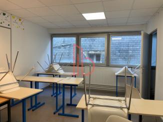 À louer Bureaux - Bordeaux 33000 - 321m²