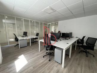 À louer Bureaux - Bordeaux 33000 - 125m²
