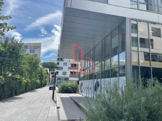 À louer Bureaux - Bordeaux 33800 - 200m²