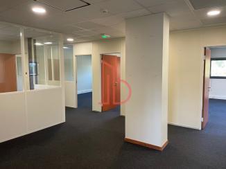 À louer Bureaux - Mérignac 33700 - 215.72m²