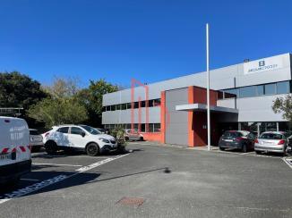À louer Bureaux - Mérignac 33700 - 215.72m²