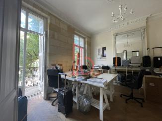 À louer Bureaux - Bordeaux 33000 - 90m²