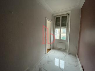 À louer Bureaux - Bordeaux 33000 - 70m²