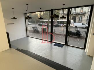 À louer Bureaux - Bordeaux 33000 - 256m²