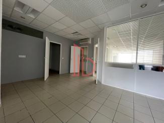 À louer Bureaux - Bordeaux 33300 - 112.7m²