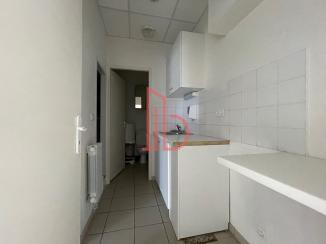 À louer Bureaux - Bordeaux 33300 - 112.7m²