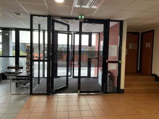 À louer Bureaux - Gradignan 33170 - 6034.8m²