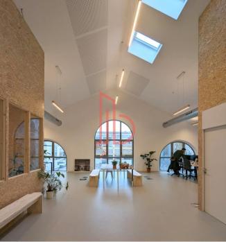 À louer Bureaux - Bordeaux 33800 - 181m²