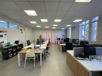À vendre Bureaux - Bordeaux 33100 - 257m²